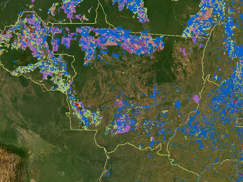 Mapa com áreas de requerimento minerário junto à ANM, representando pedidos de pesquisa e lavra mineral na região Norte e Centro-Oeste do Brasil